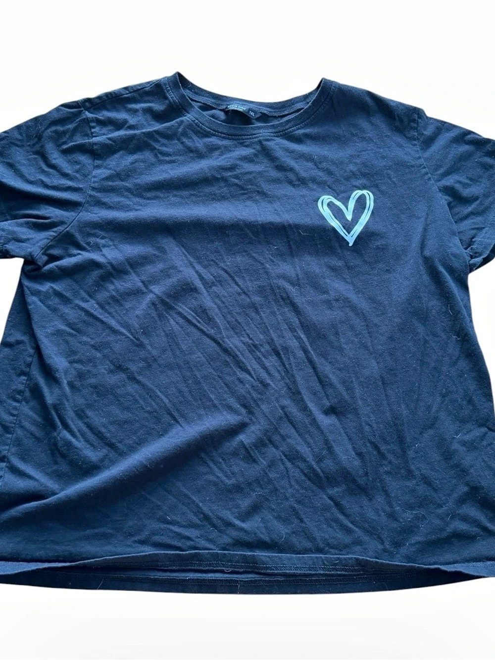 SHEIN CURVE Womens 1XL Black Cotton Short Sleeve T-Shirt Graphic Heart Top
